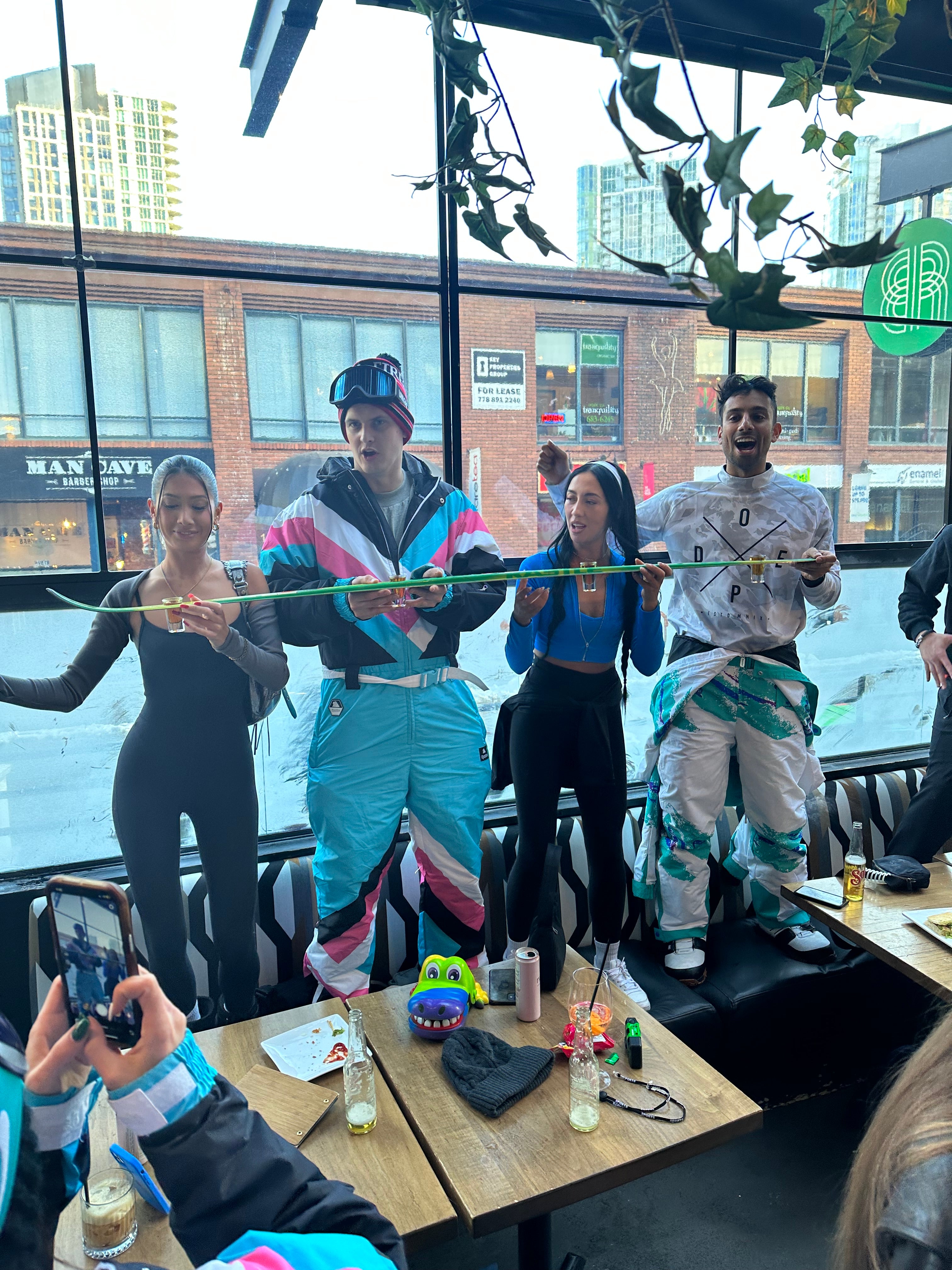 Banter Room Aprés Ski