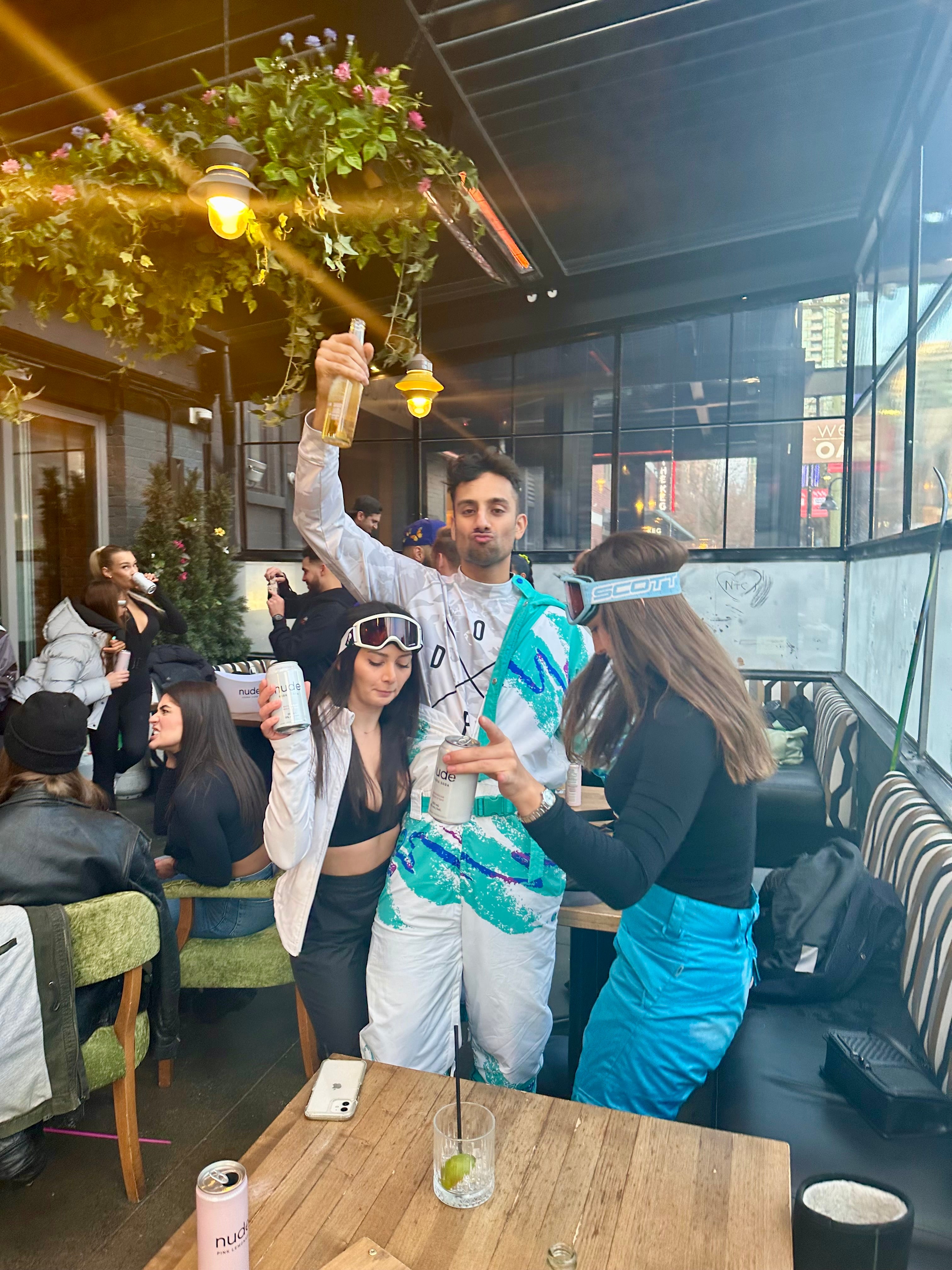 Banter Room Aprés Ski